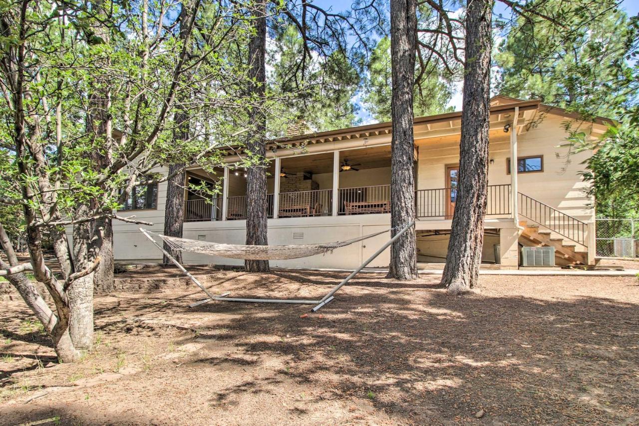 Pinetop Creekside Cabin Secret Game Room! Exterior photo