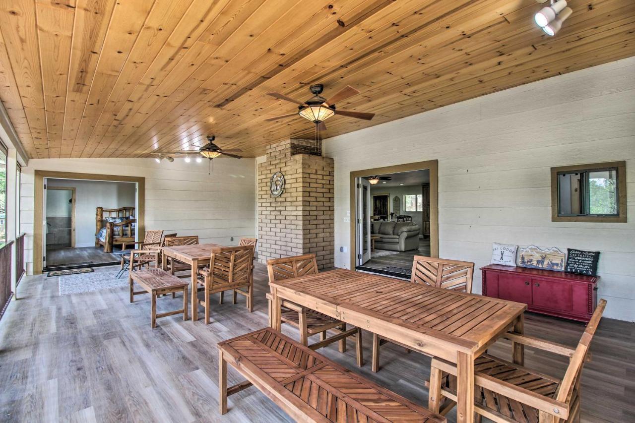 Pinetop Creekside Cabin Secret Game Room! Exterior photo