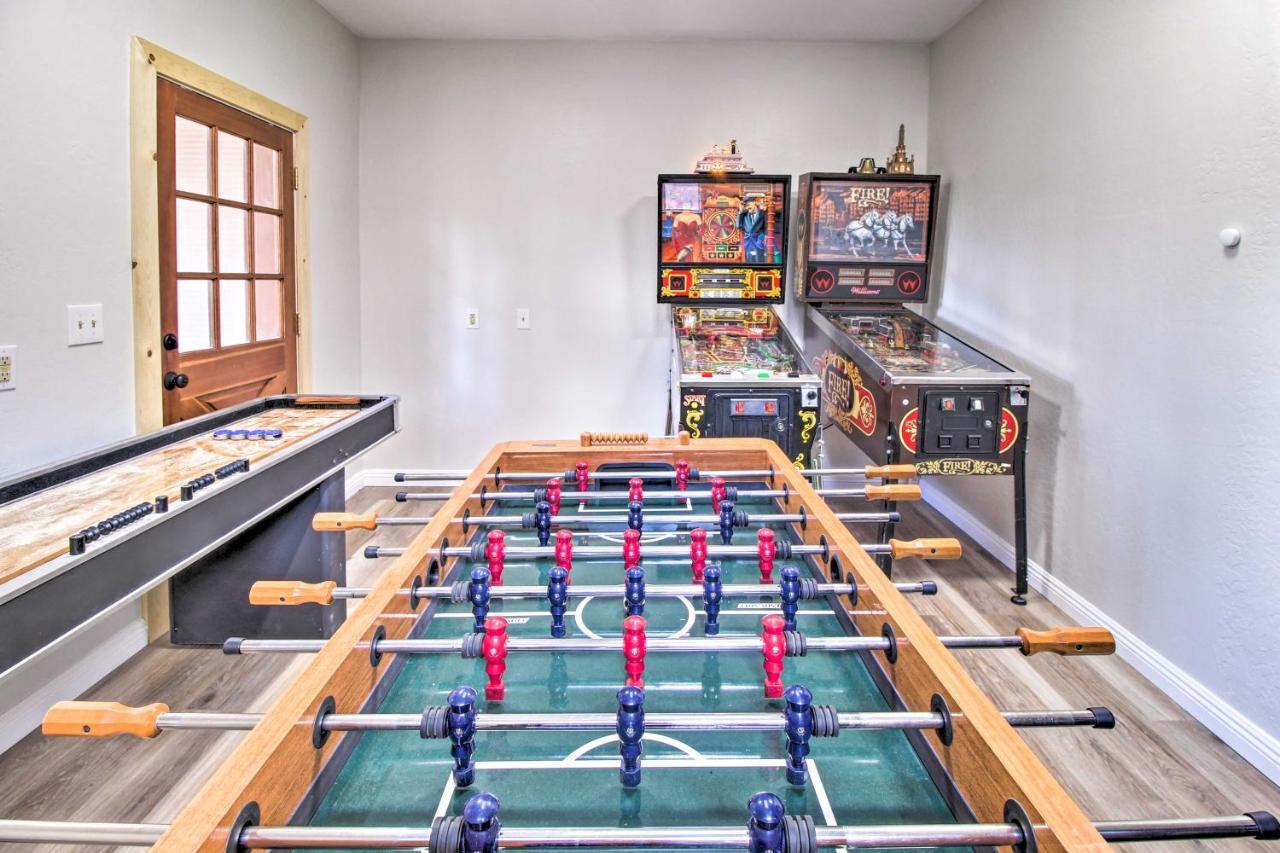 Pinetop Creekside Cabin Secret Game Room! Exterior photo